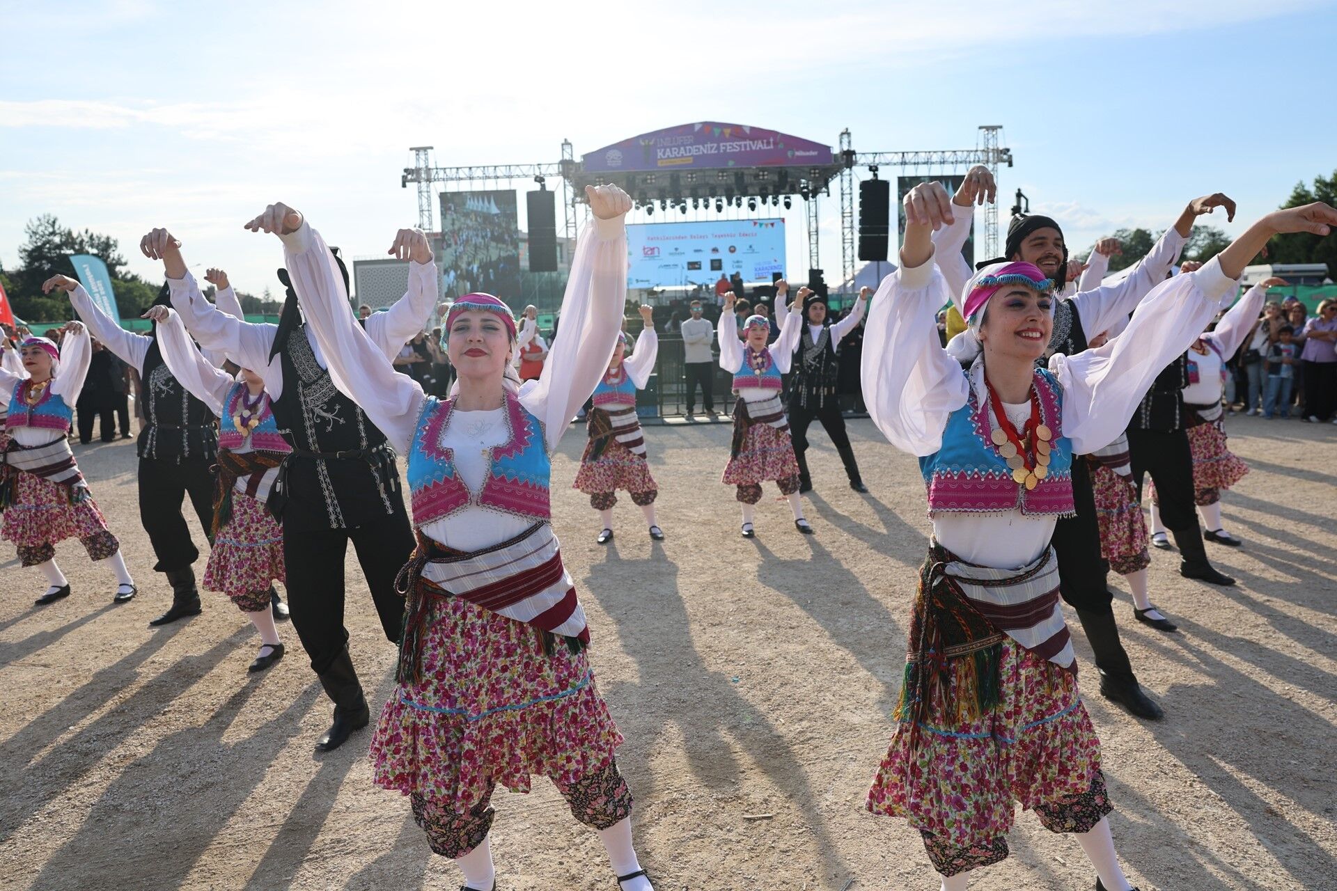 Horon Halkaları Bursa’da Kuruluyor