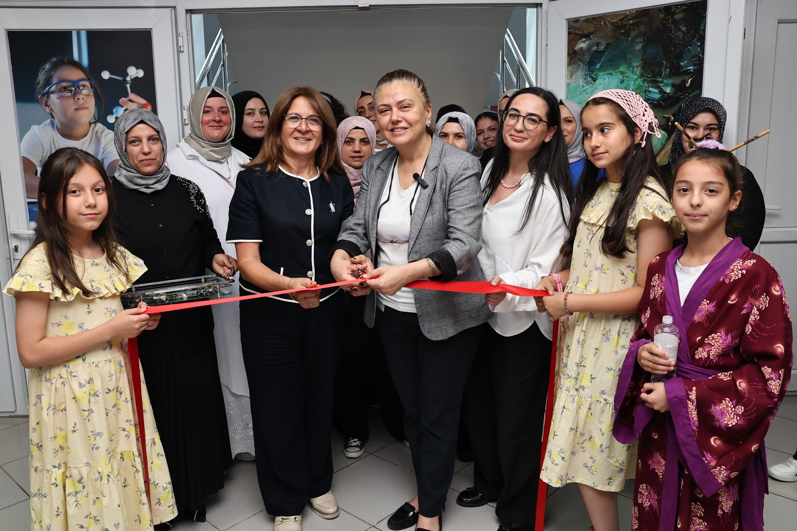 Çalı’da kadınların el emeği eserleri sergiye çıktı