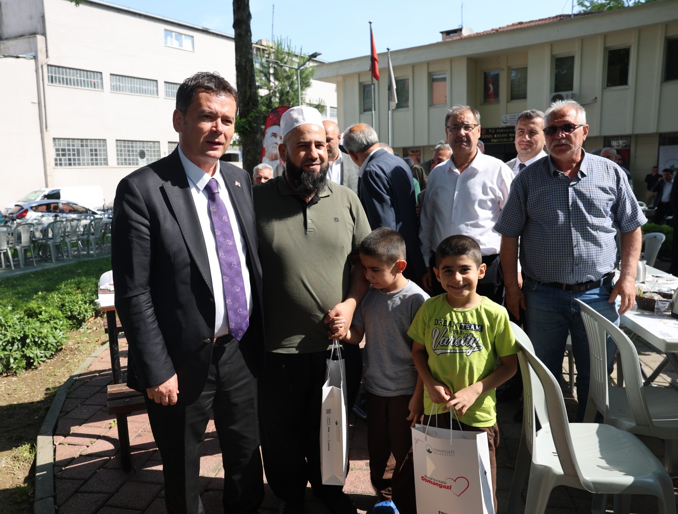 Başkan Erkan Aydın Vatandaşların Taleplerini Yerinde Dinledi