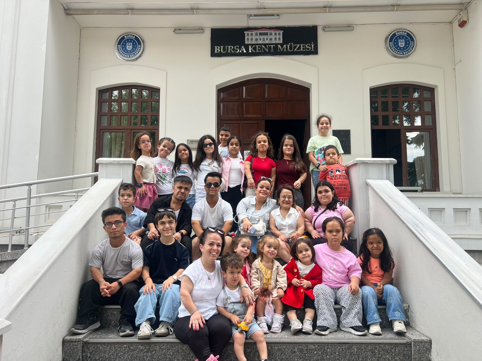 Akondroplazi bireyler Bursa’yı gezdi