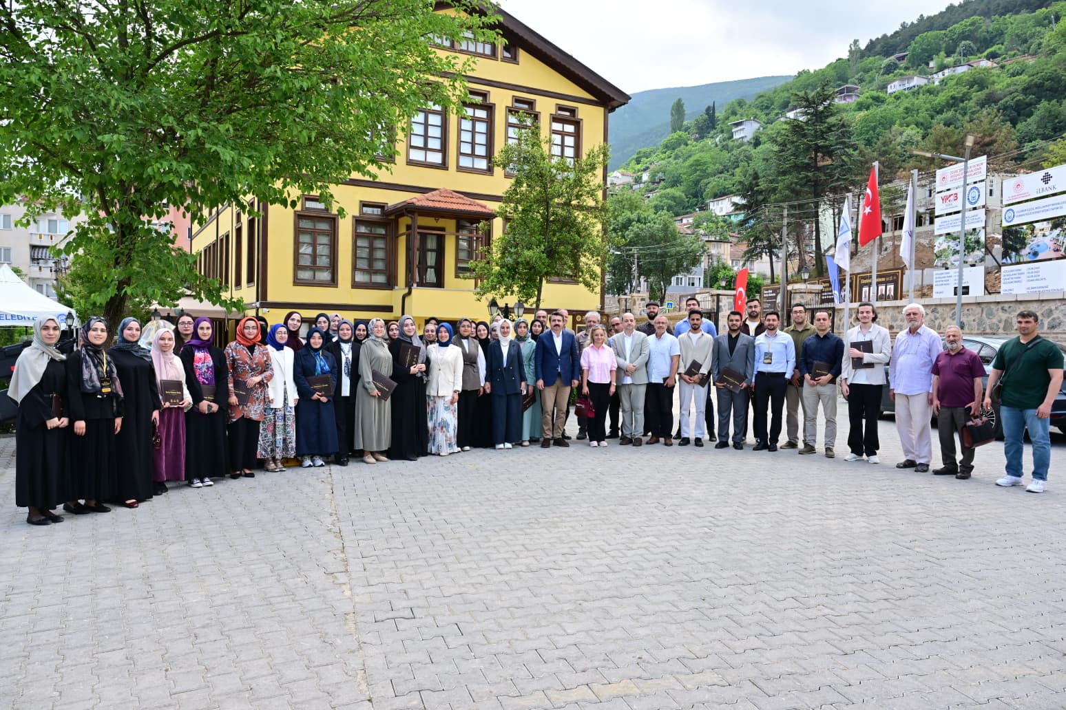 Yıldırım’da Düşünen Ve Üreten Gençler Yetişiyor