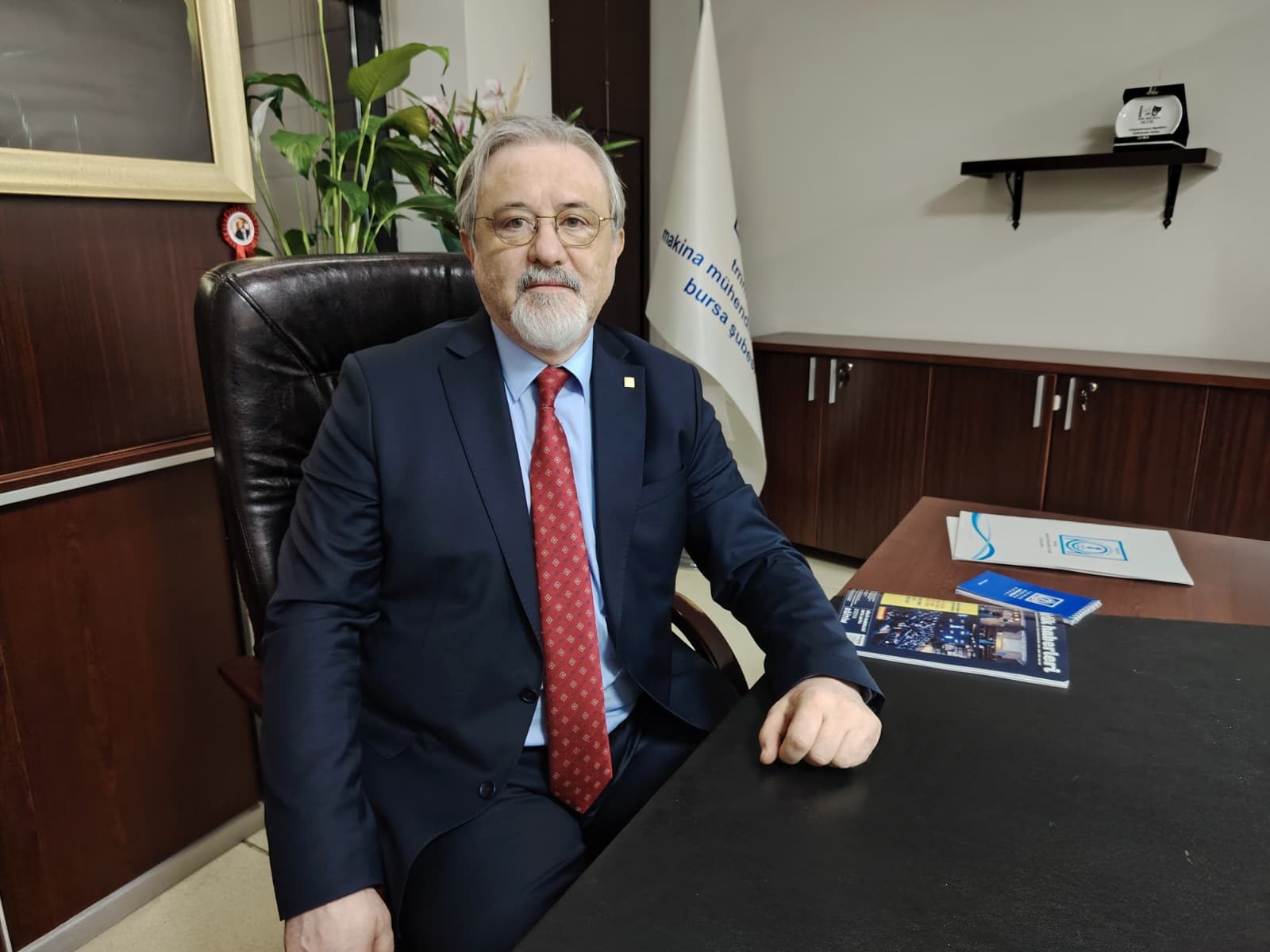 TMMOB Bursa İKK’da Murat Korkut güven tazeledi