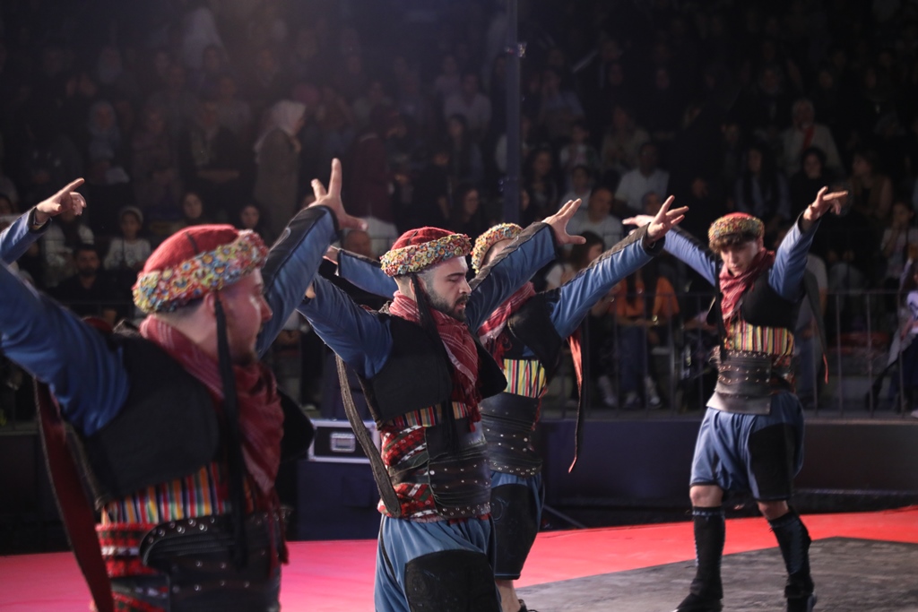Festivalin İkinci Gününde İnegöl Kültürlerle Renklendi