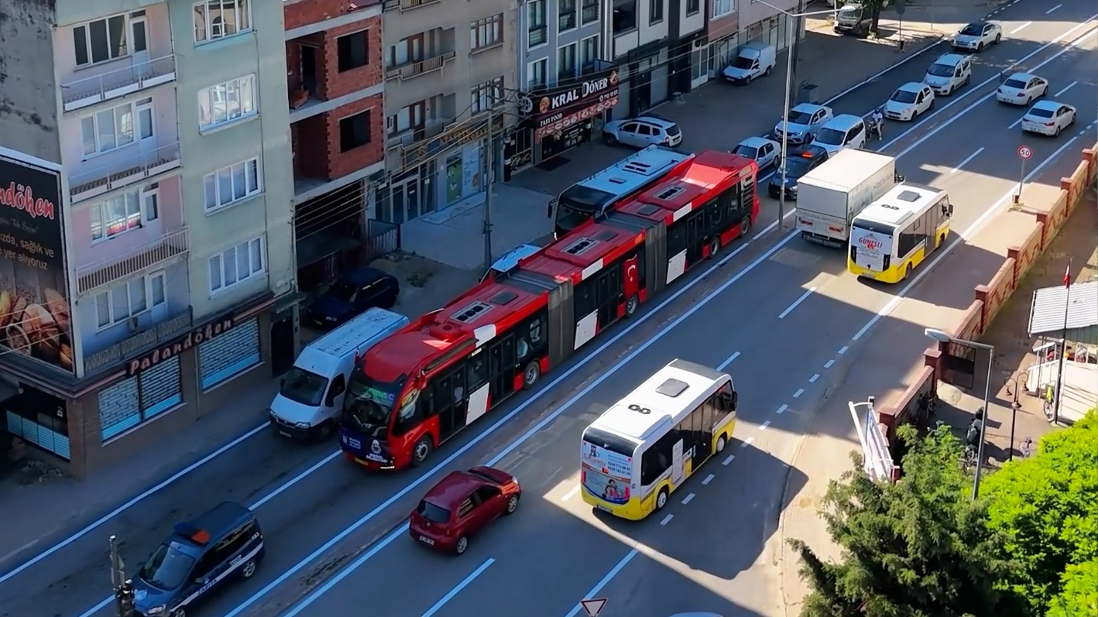 İnegöl’e metrobüs geliyor