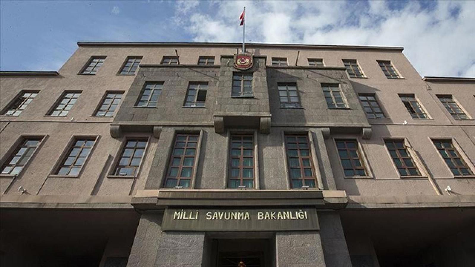 Milli Savunma Bakanlığı’ndan Ay-Yıldız ve Askeri Sağlık Açıklaması