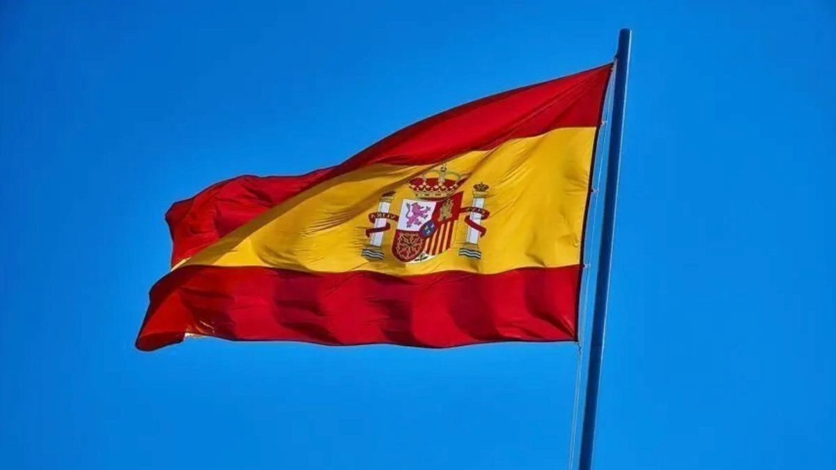 Ceuta’ya Yönelik Düzensiz Göçte Kriz ve AB’den Dayanışma Talebi
