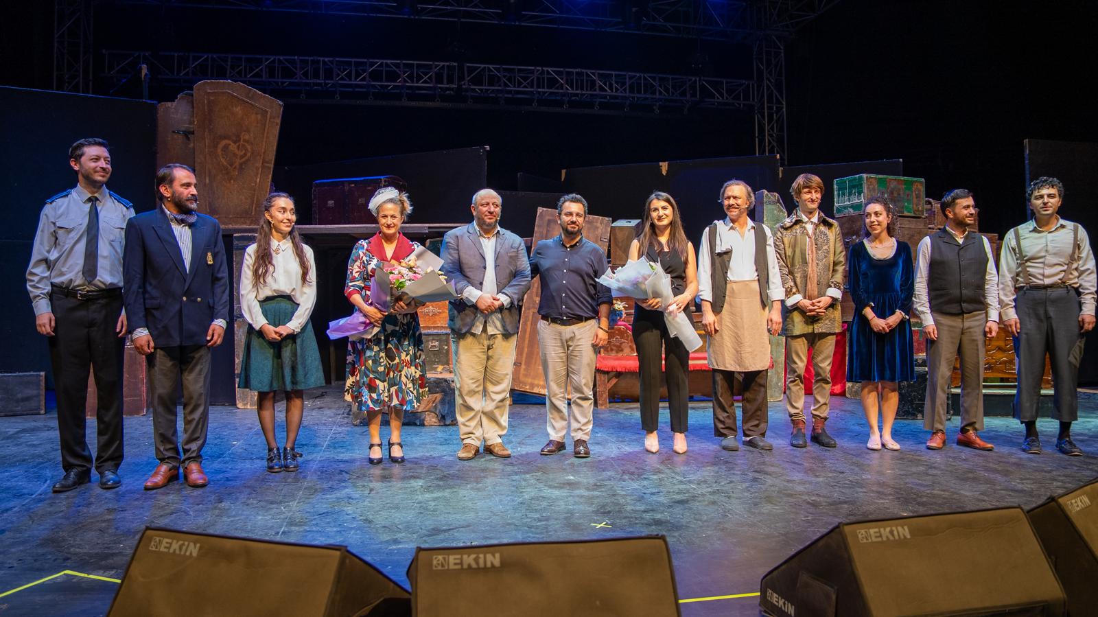 Açıkhava’da ‘Cimri’ye alkış yağmuru