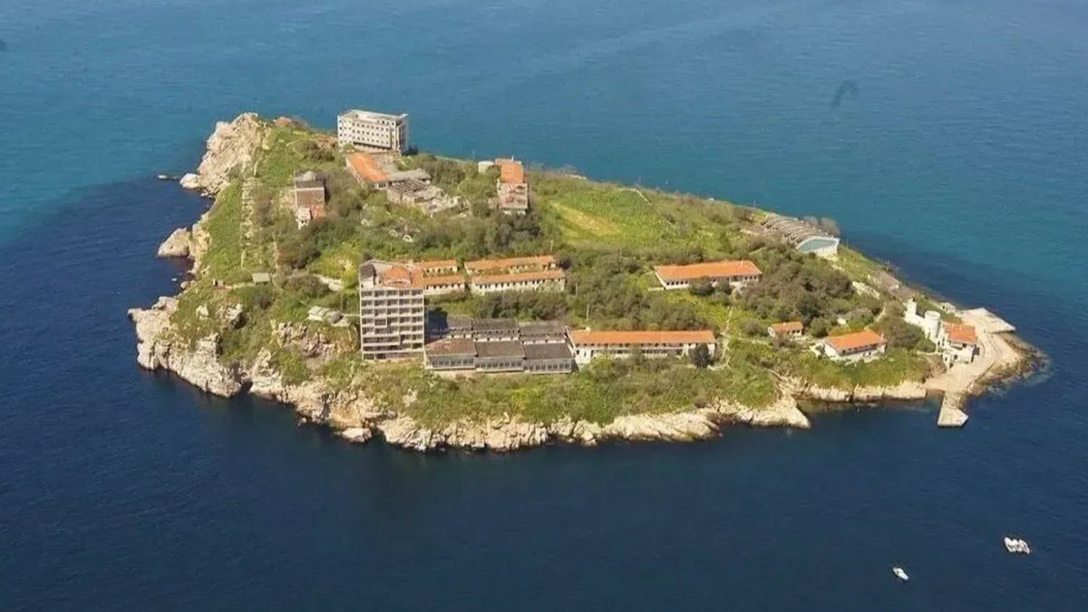 DEM Heyeti İmralı Ziyaretinde Çerçeve Yasa Görüşmeleri