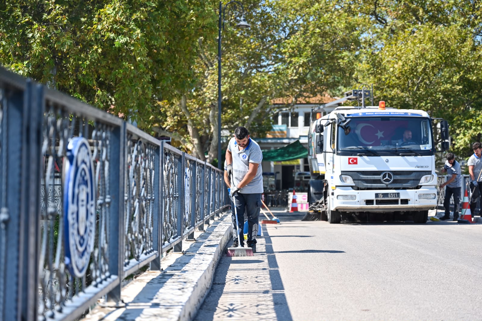Büyükşehir’den Gölyazı’da kapsamlı bakım çalışması