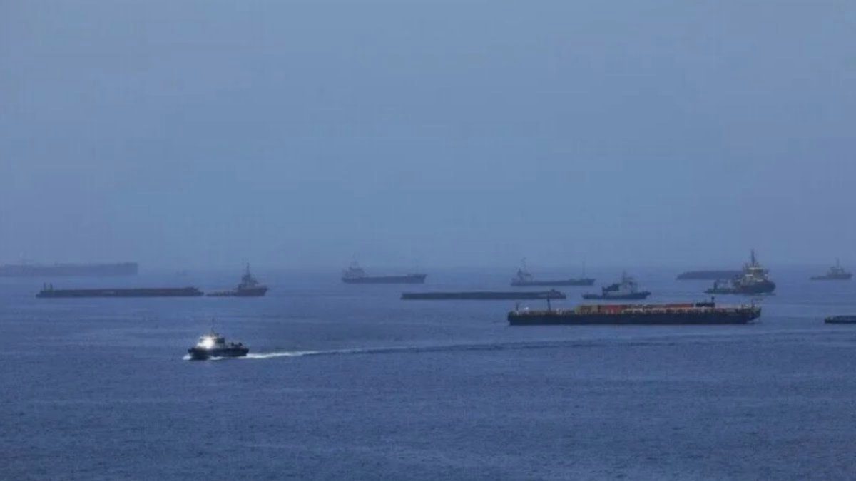 Hürmüz Boğazı’nda Tankerde Patlama Sesleri Raporu