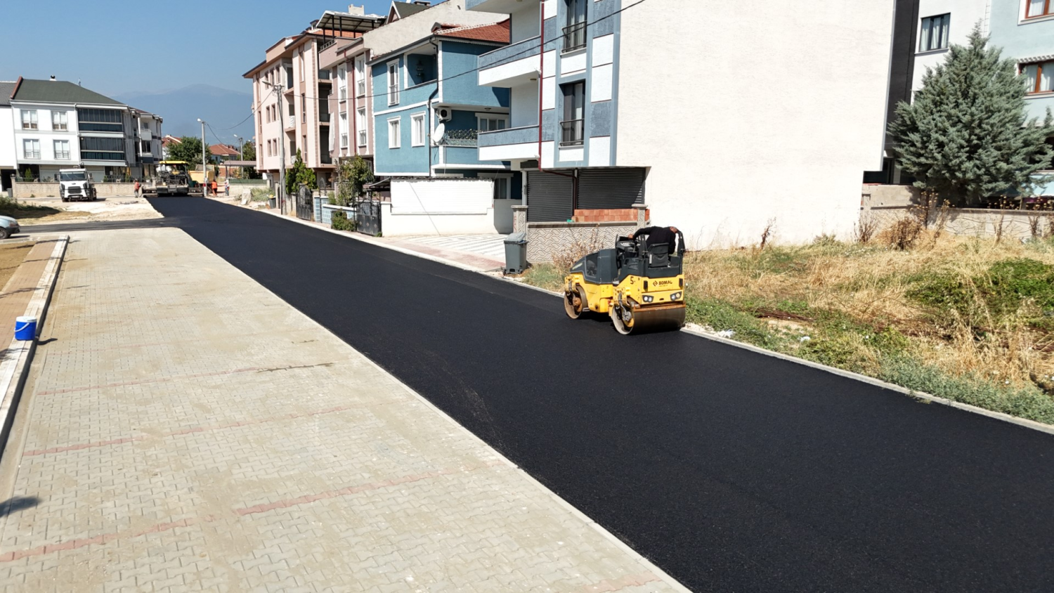 İnegöl Belediyesi’nden Yeni Mahalleye 64 Araçlık Otopark