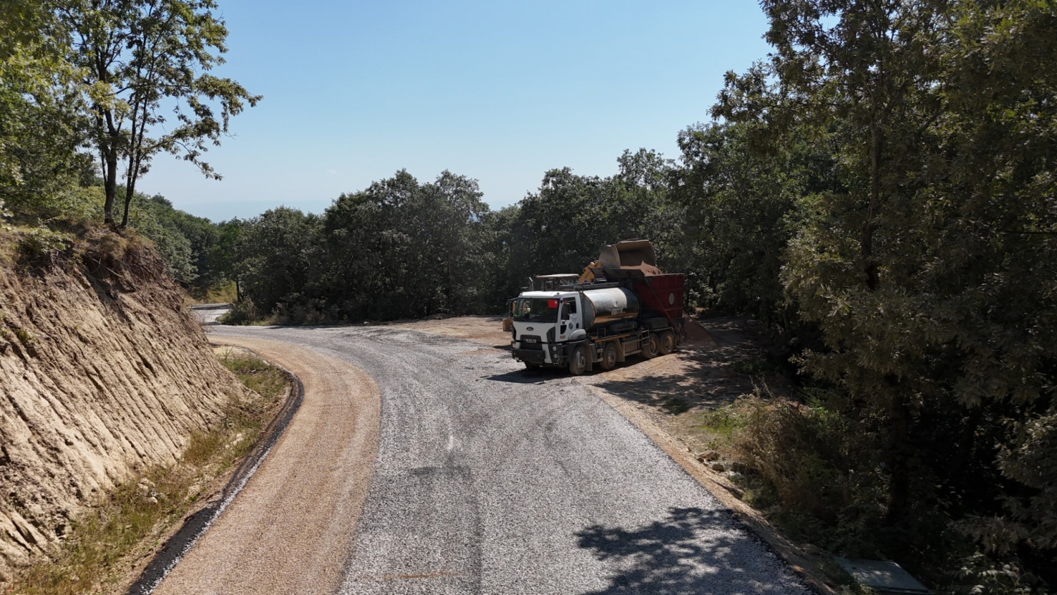 İnegöl’de 6 Kırsal Mahallenin Yolu Yenileniyor