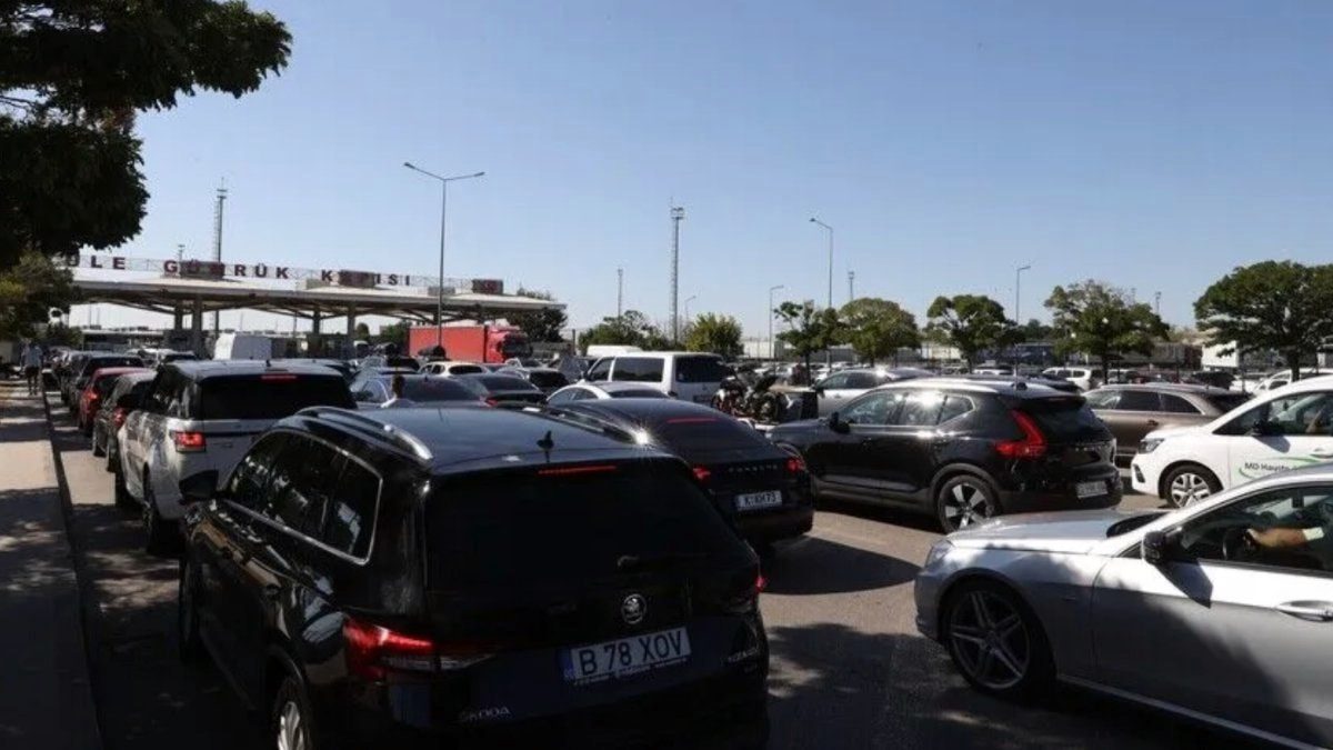 Yurt Dışından Emekli Olanlara Araç İzni Düzenlemesi