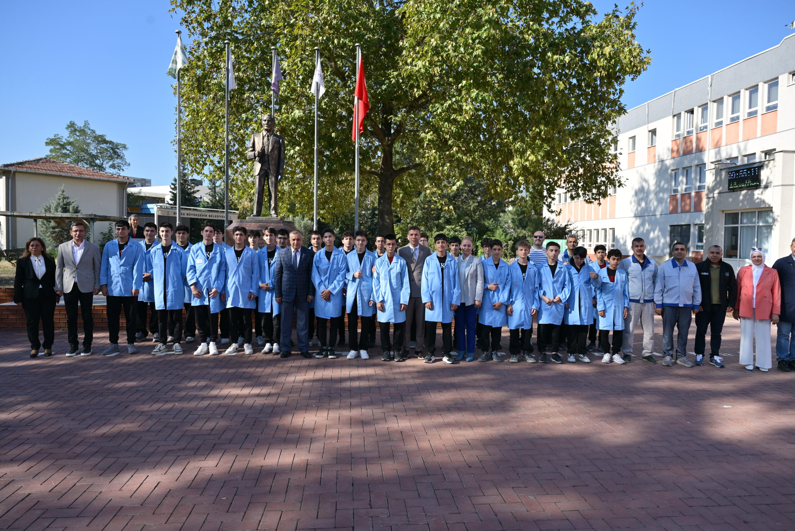 Genç Ahiler Meslek Ahlakı ve Ahilik Yeminiyle Önlük Kuşandı
