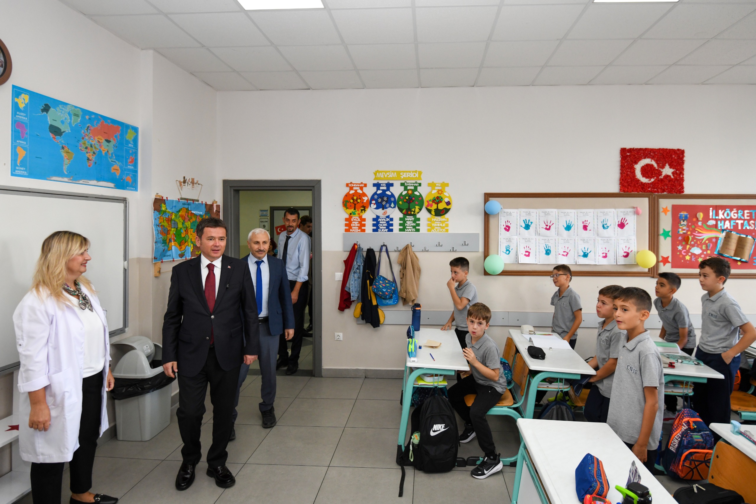 Başkan Aydın Öğrencilerin İlk Gün Heyecanını Paylaştı