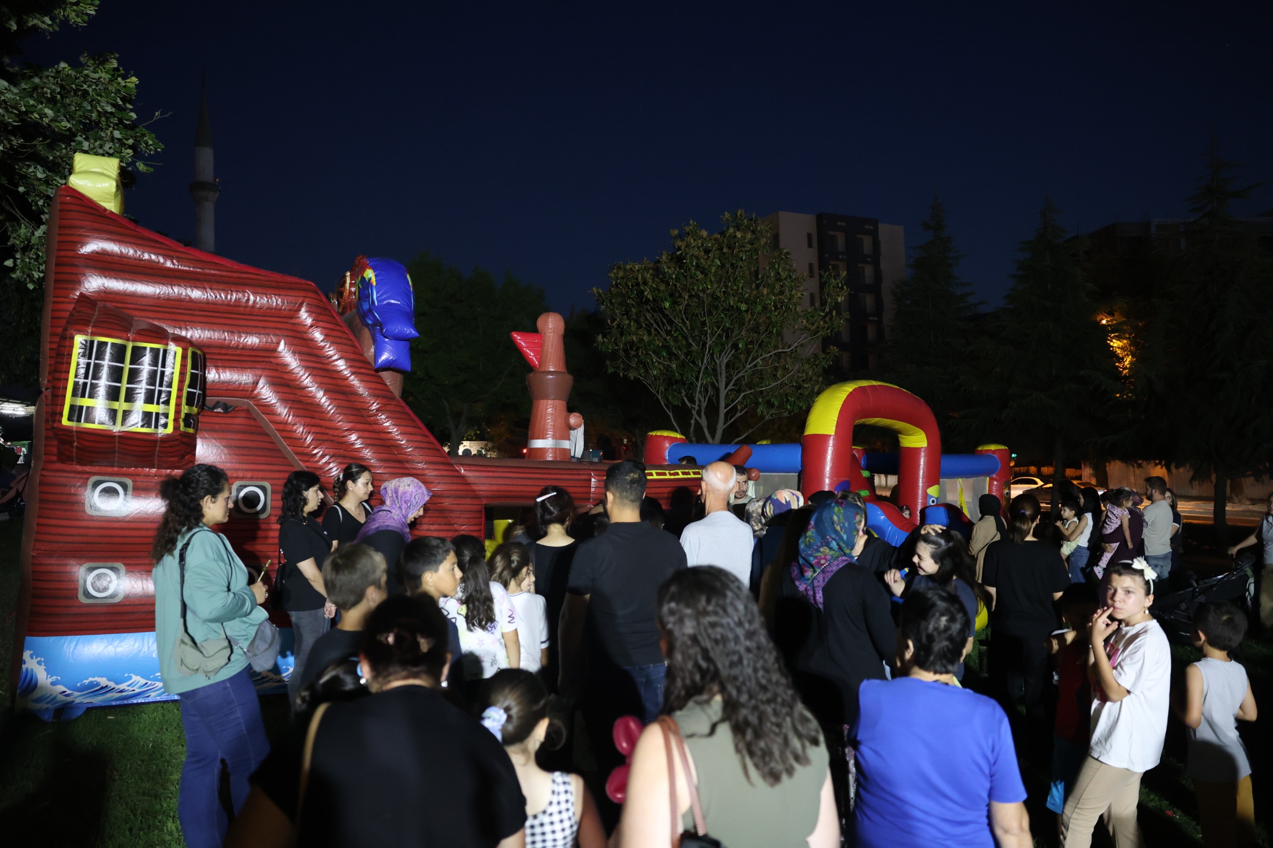 Akpınar’da Mahalle Şenliği Coşkusu