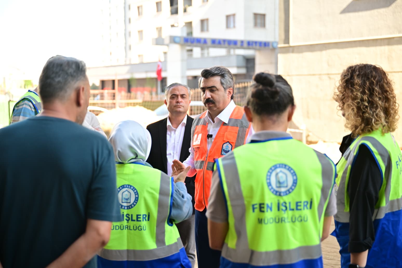 Enerjisini Güneşten, Suyunu Yağmurdan Alacak
