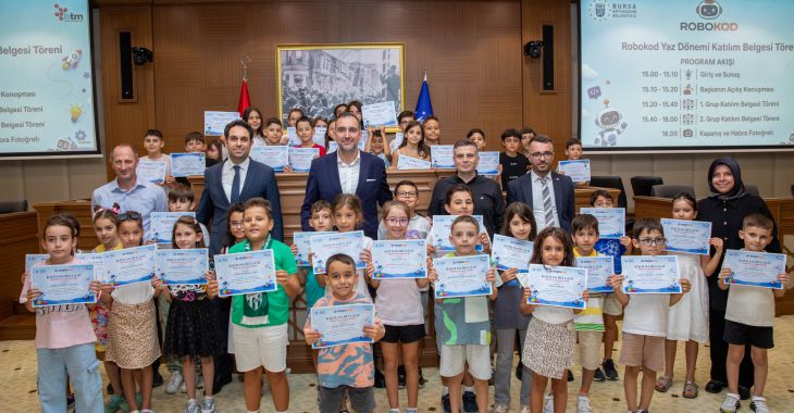 Bursa’da çocuklar geleceği kodladı
