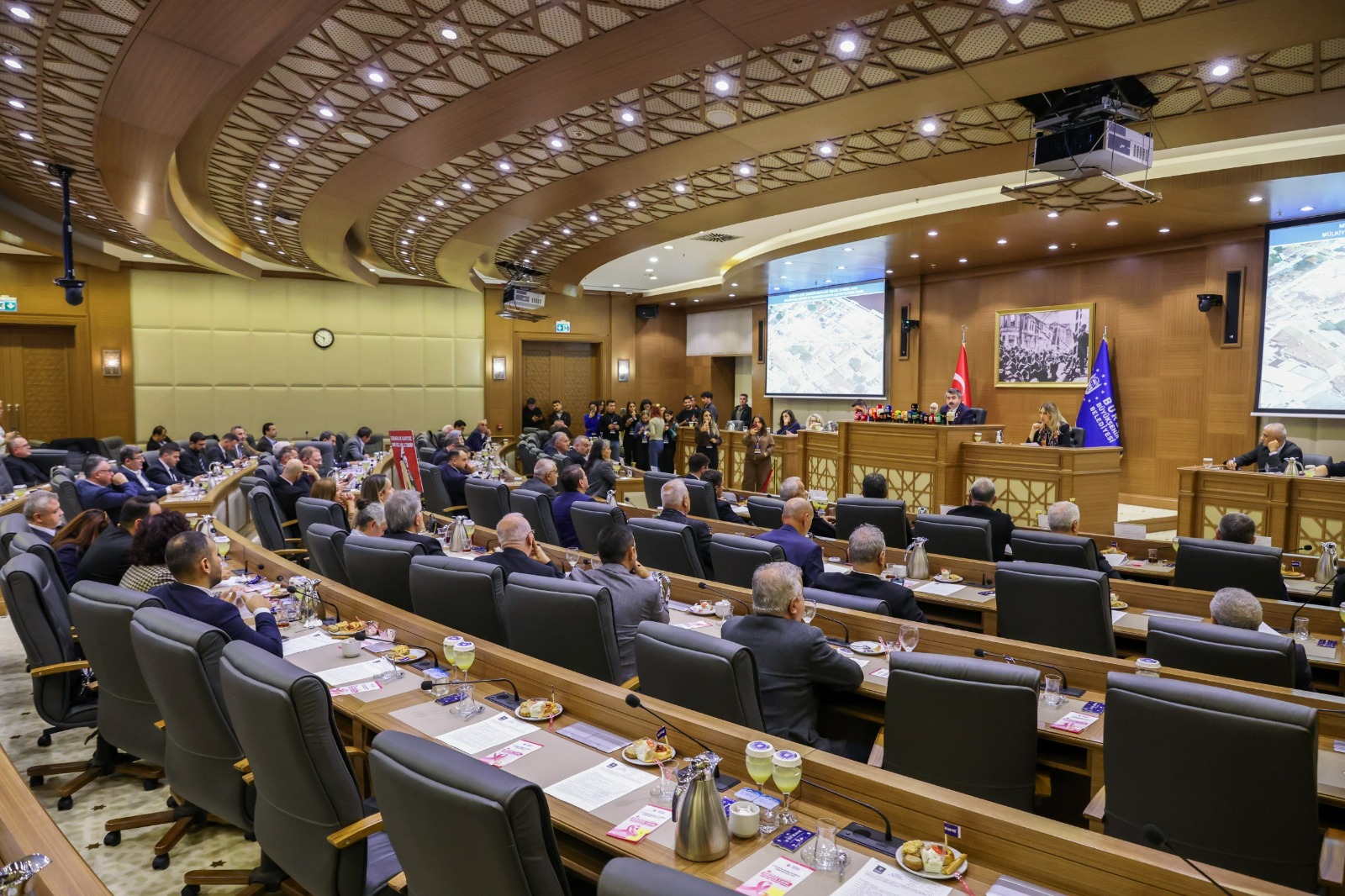 Büyükşehir Belediye Meclisi Ekim ayı toplantısı gerçekleştirildi