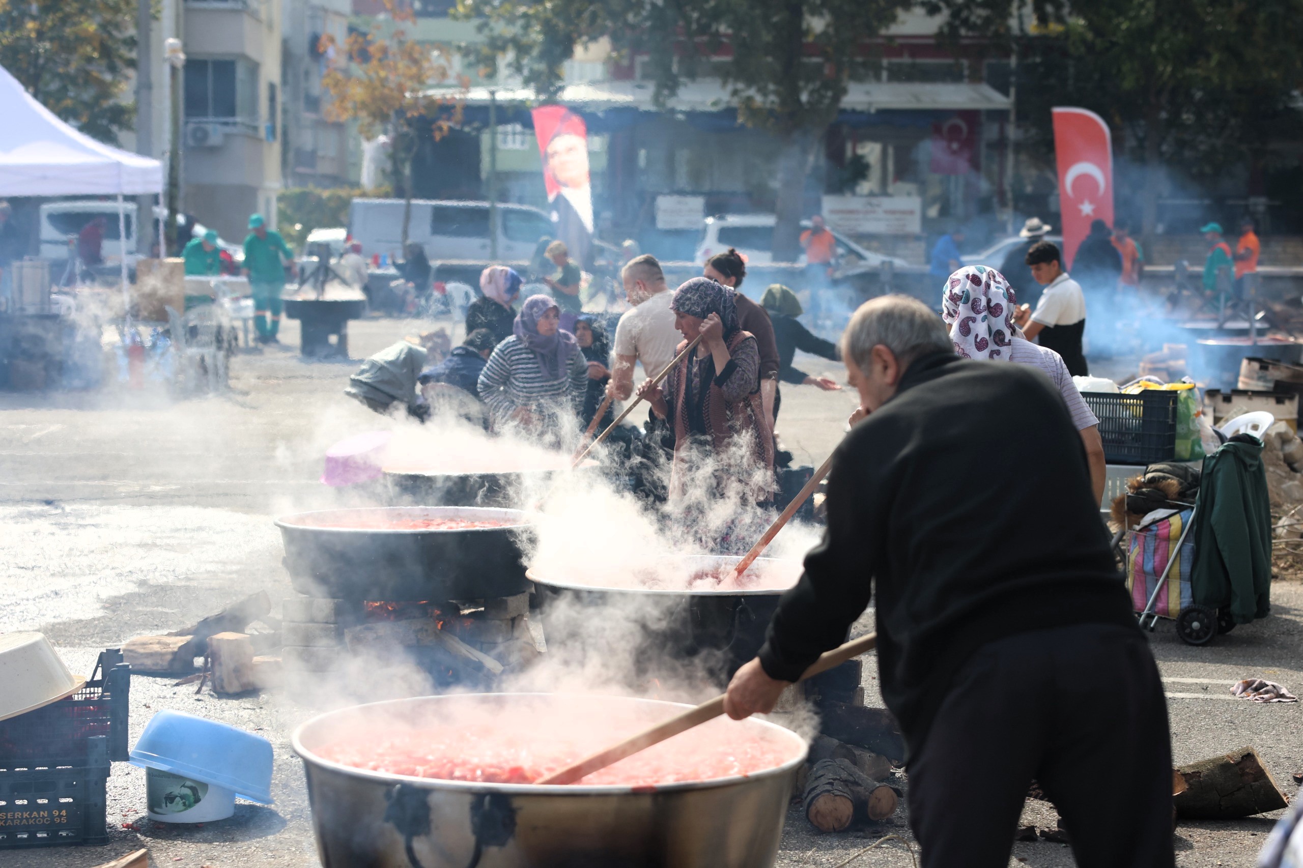 Osmangazi’de Salça Bereketi İmeceyle Büyüdü